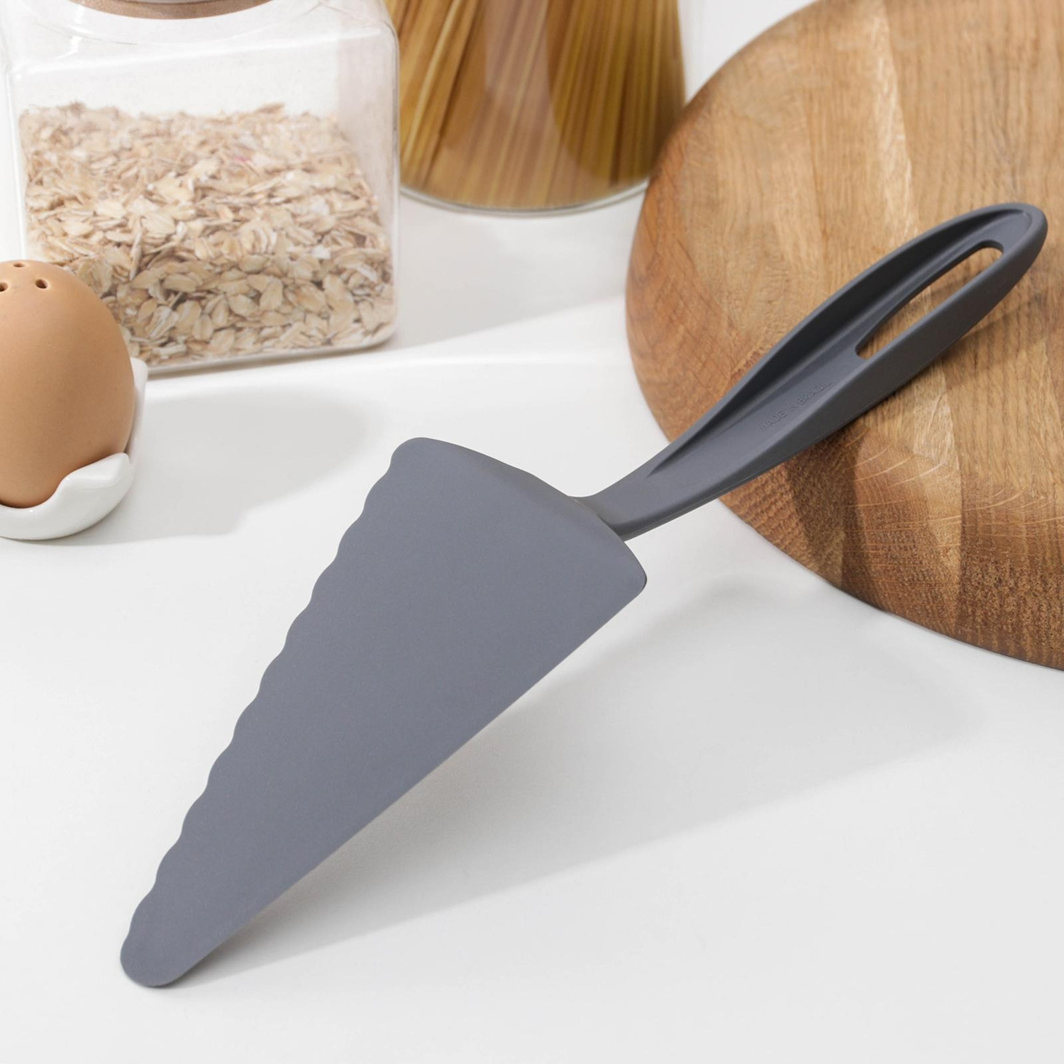 Лопатка для торта, пирога, край-нож, нейлон. "Ability" дл.300мм 25164/160-TR "TRAMONTINA" *1/12