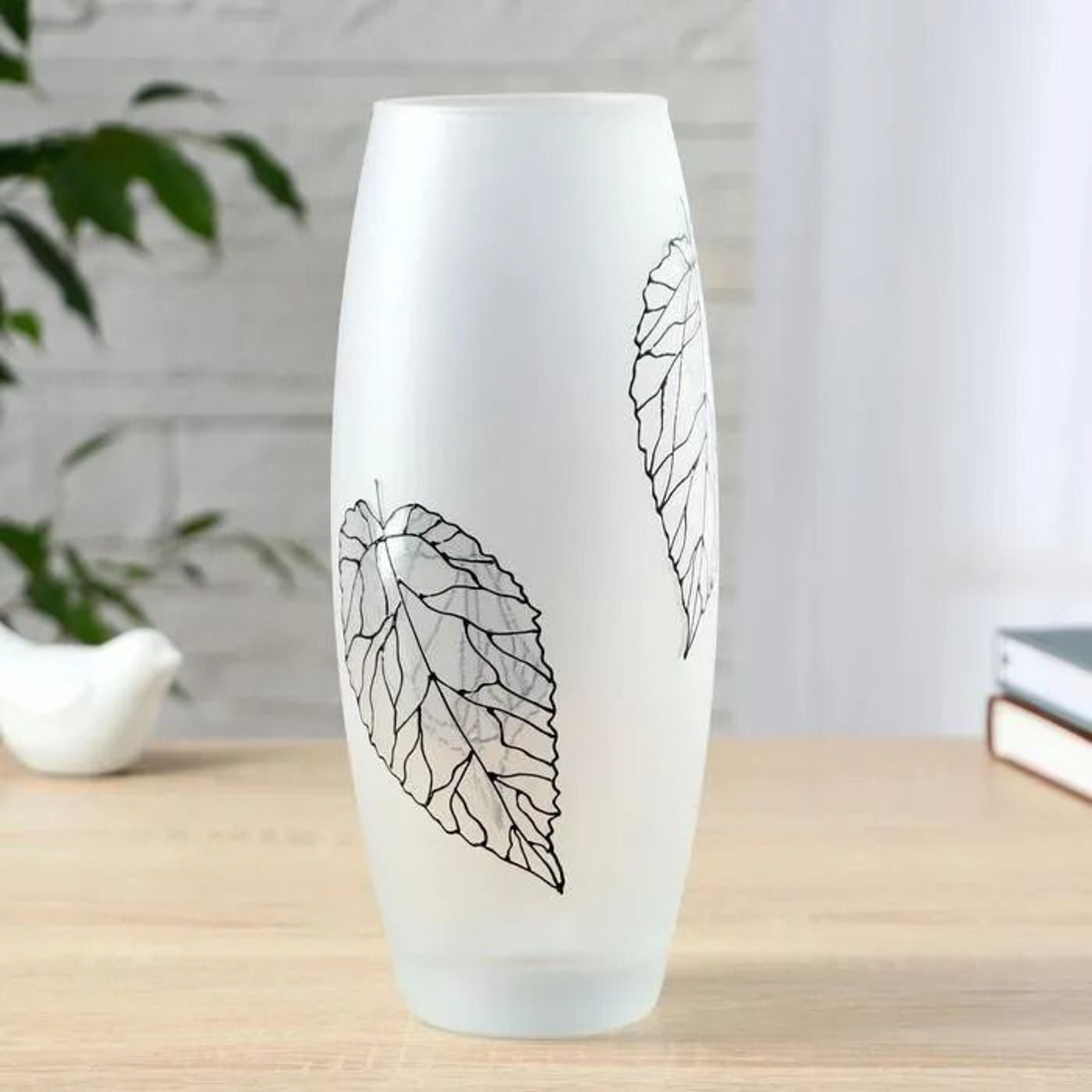 Ваза "Листочек" d-8см 11х26 см 5155375