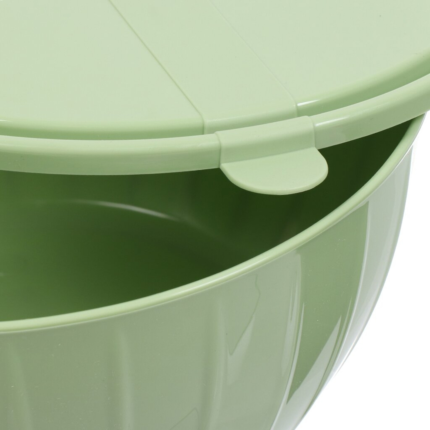 Салатник пластм. "Vanilla" 5л d278мм с крышкой Фисташка SE186811050 ("Sugar Spice") *1/16 Салатник пластм. "Vanilla" 5л d278мм с крышкой Фисташка SE186811050 ("Sugar Spice") *1/16