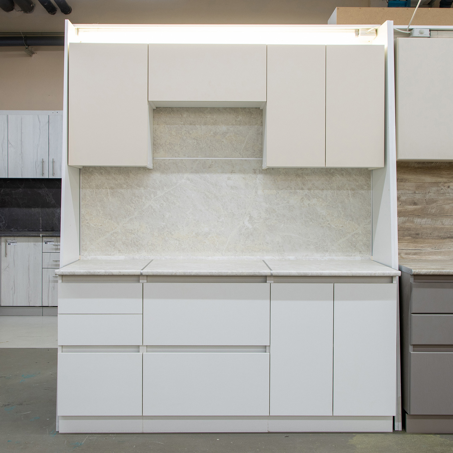 Шкаф напольный 600х850х600 мм BROZEX-WOOD Стиль, с двумя дверцами, белый Шкаф напольный 600х850х600 мм BROZEX-WOOD Стиль, с двумя дверцами, белый