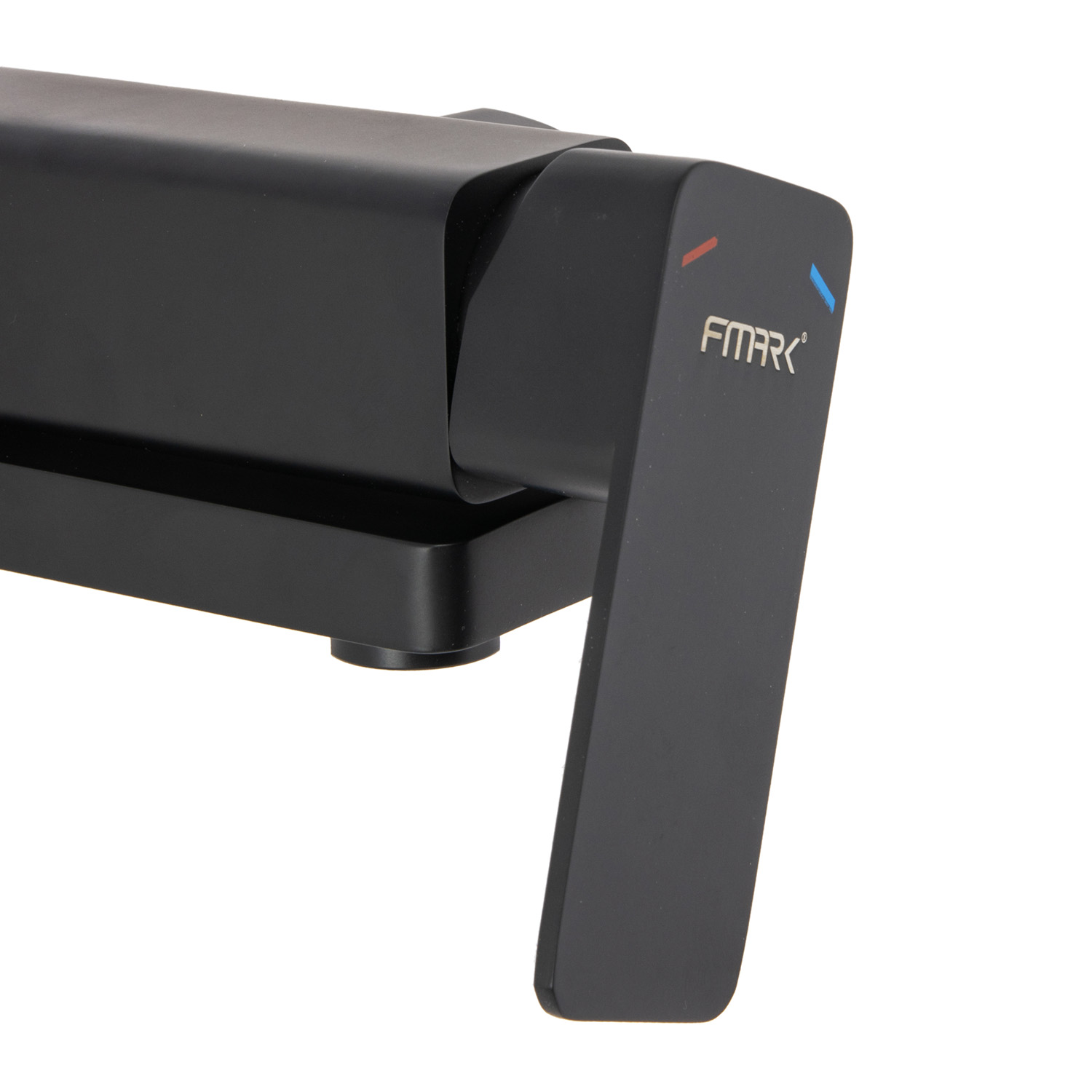 Смеситель для ванны FMARK черный FS8724-22H *1/6