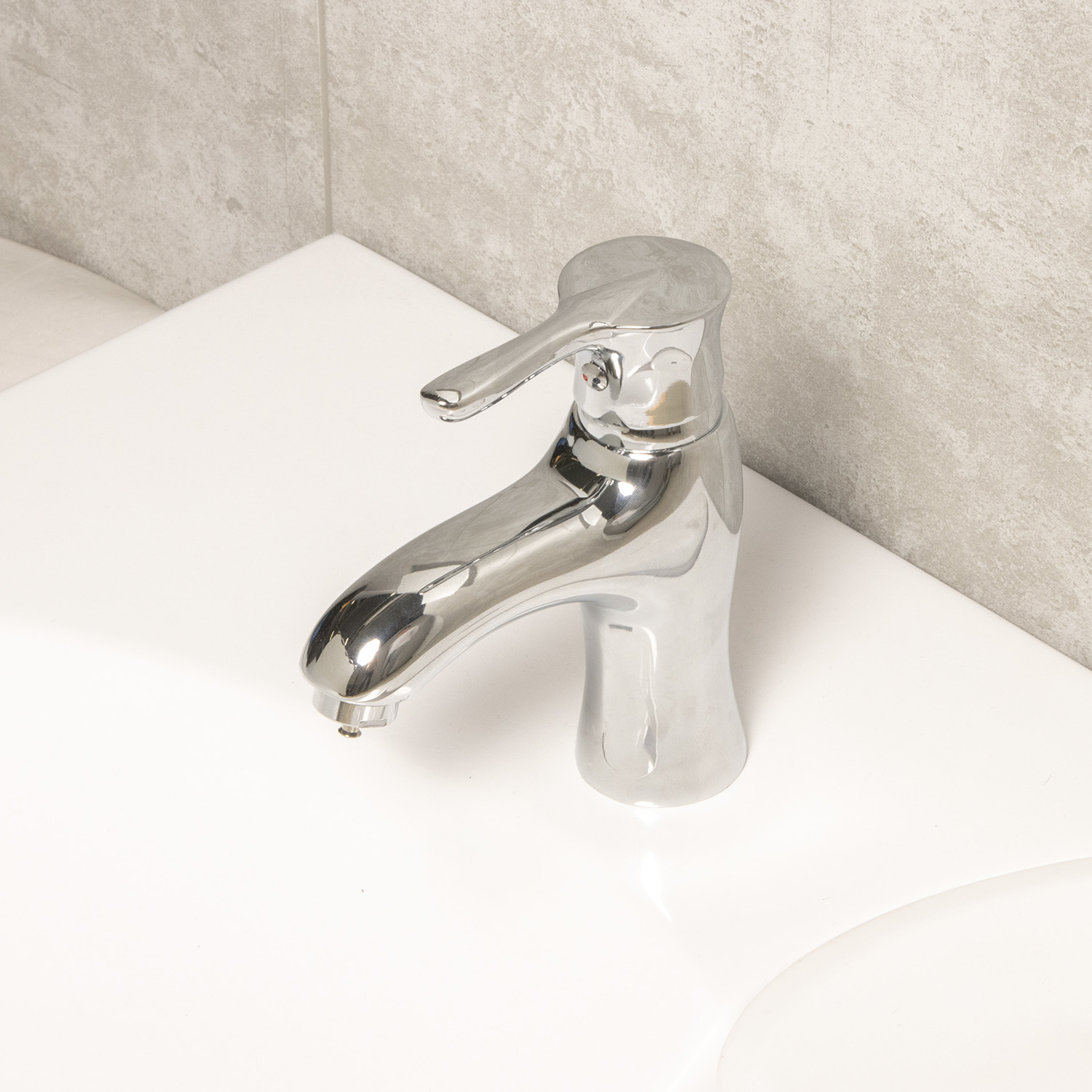 Смеситель для умывальника Potato P1211N с гигиенической лейкой *1/10