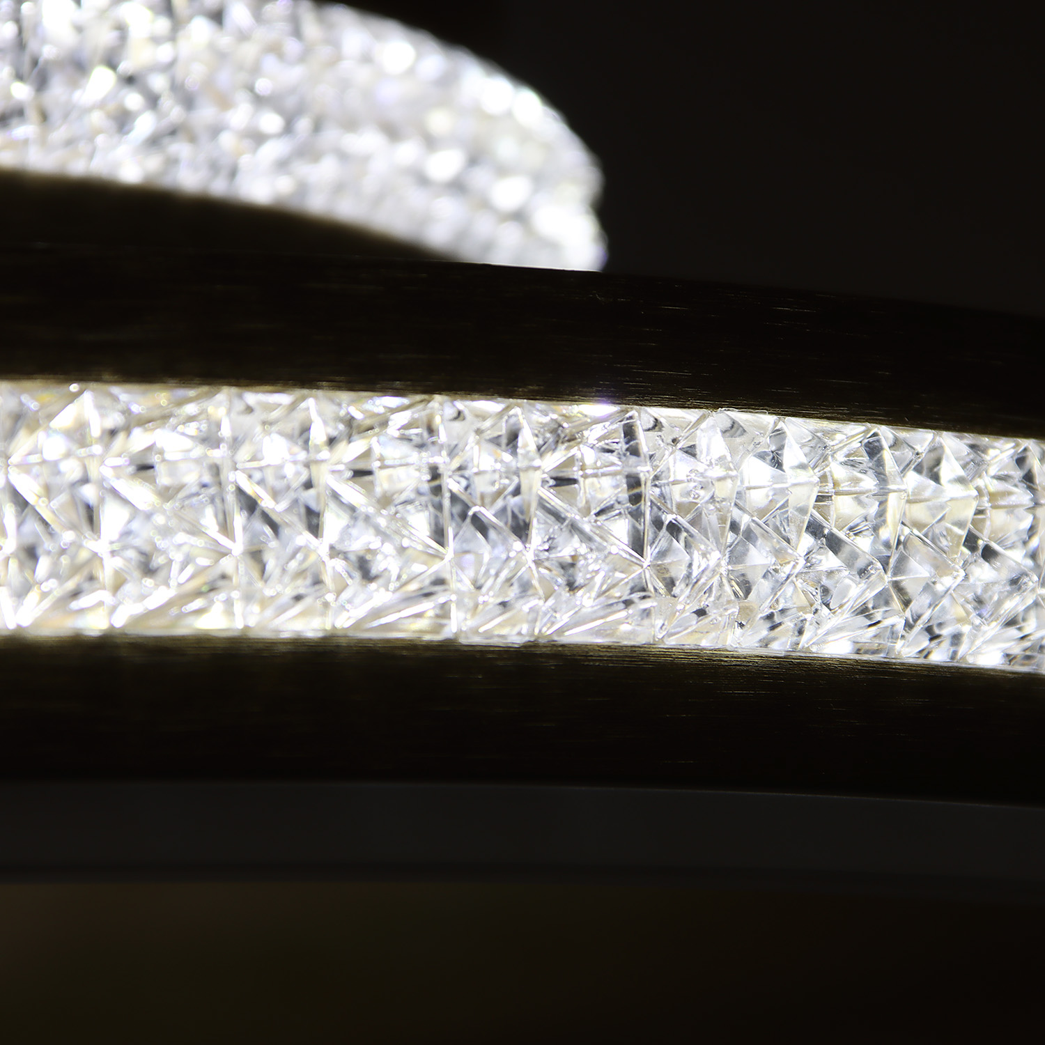 Люстра YH556/2 WT+ GD LED 3000К-6500К (h=700, d=500) пульт VERNER LIGHTING *1 Люстра YH556/2 WT+ GD LED 3000К-6500К (h=700, d=500) пульт VERNER LIGHTING *1