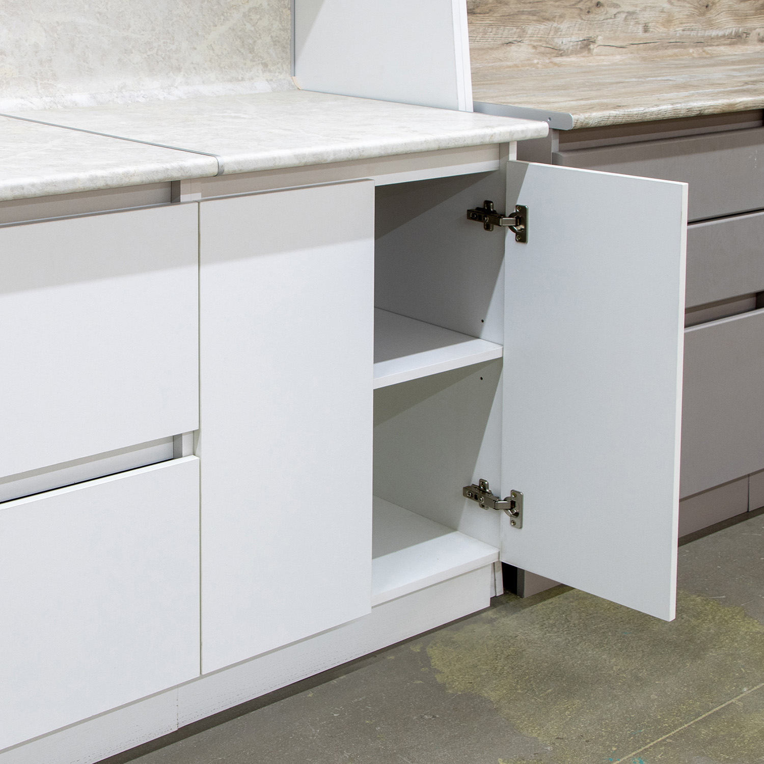 Шкаф напольный 600х850х600 мм BROZEX-WOOD Стиль, с двумя дверцами, белый Шкаф напольный 600х850х600 мм BROZEX-WOOD Стиль, с двумя дверцами, белый