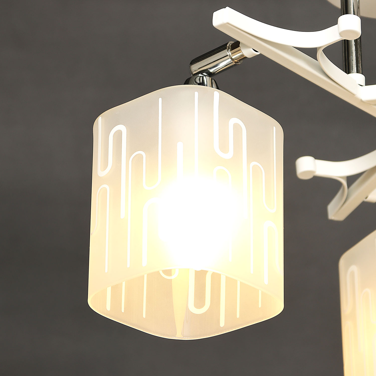 Люстра N5487/3 3*40W  E27 (d-360; h-280)  VERNER LIGHTING *1