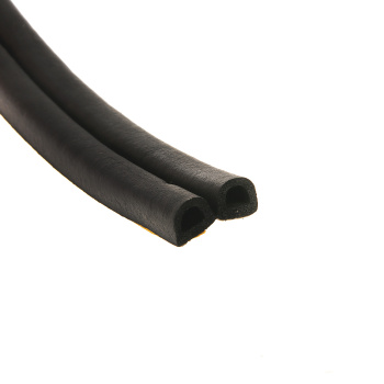 Уплотнитель TYTAN, 12х10 мм, промышленный, профиль D, черный