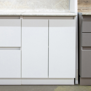 Шкаф напольный 600х850х600 мм BROZEX-WOOD Стиль, с двумя дверцами, белый